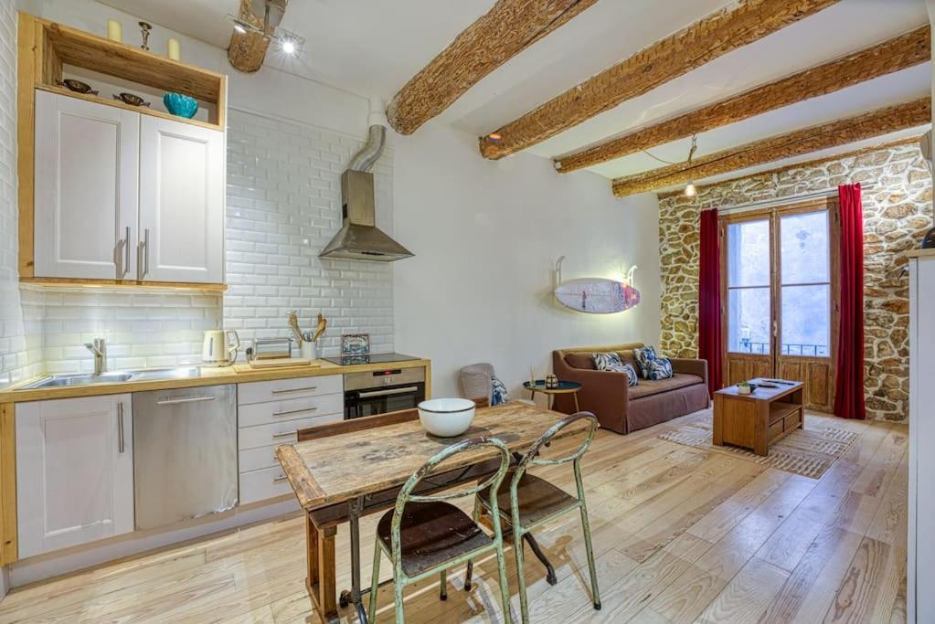 New - 1 Bed Apt Central Antibes Buitenkant foto